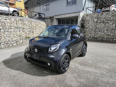 Smart ForTwo 90 0.9 Turbo twinamic Passion NAVI, LED, Sedili Riscalald.