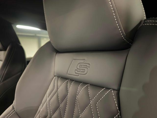 AUDI Q4 e-tron Q4 SPB 40 e-tron S line edition