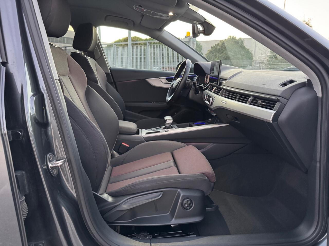 Audi A4 Avant 40 TDI quattro S tronic line edition