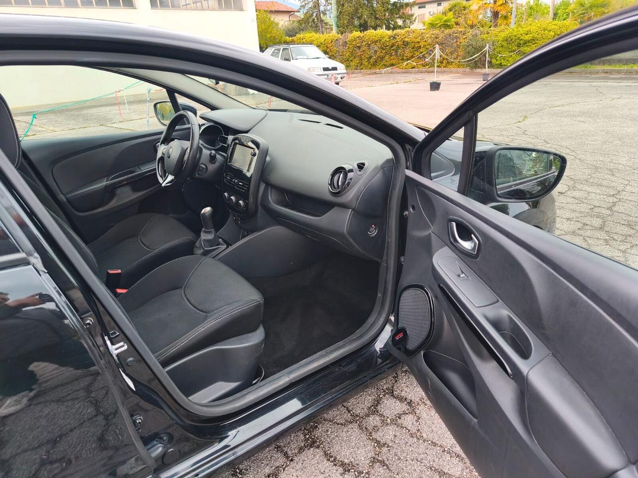 Renault Clio 1.5 Dci 55Kw Accetto Permute
