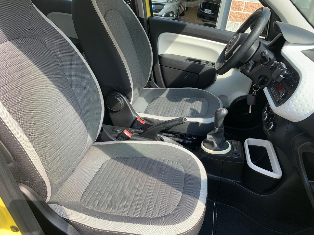 Renault Twingo 1.0 SCe OK NEOPATENTATI