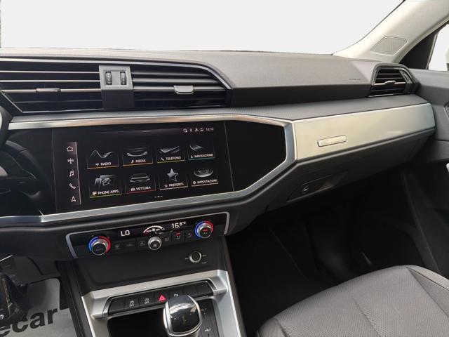 AUDI Q3 35 TDI S tronic Business