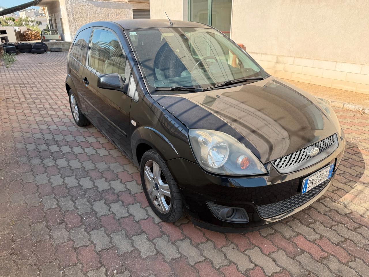 Ford Fiesta 1.4 TDCi 3p. Ghia