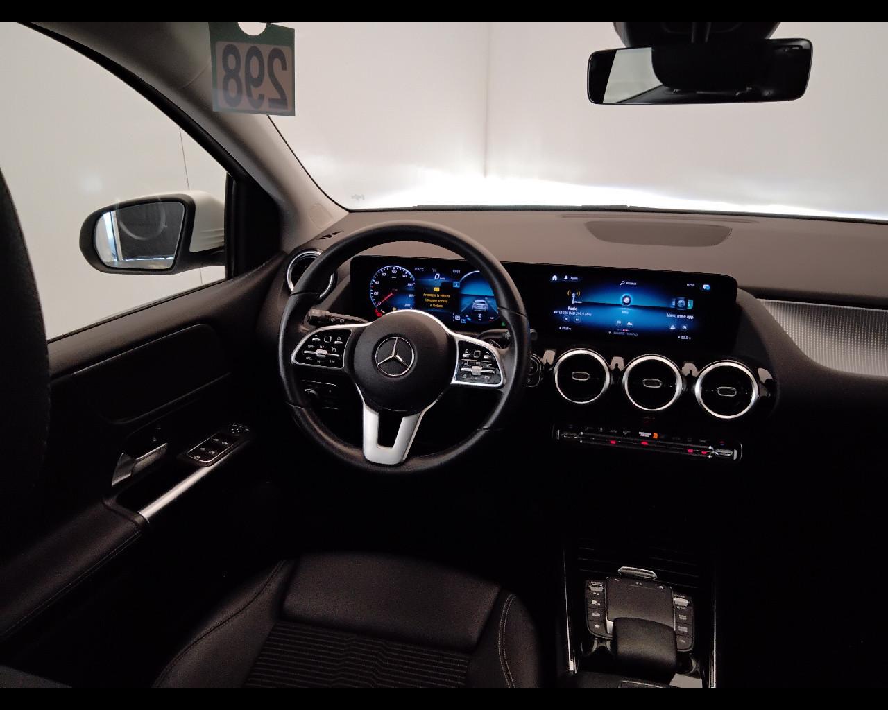 Mercedes-Benz Classe B - W247 2018 - B 180 d Sport Plus auto
