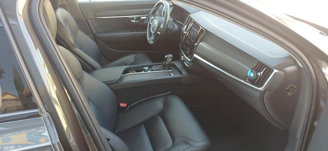 Volvo V90 Cross Country D4 AWD Geartronic Ocean Race