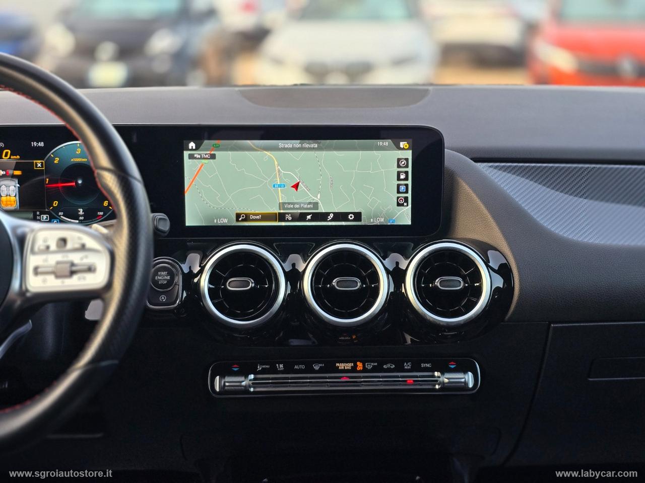 MERCEDES-BENZ GLA 200 d Automatic 4Matic Premium