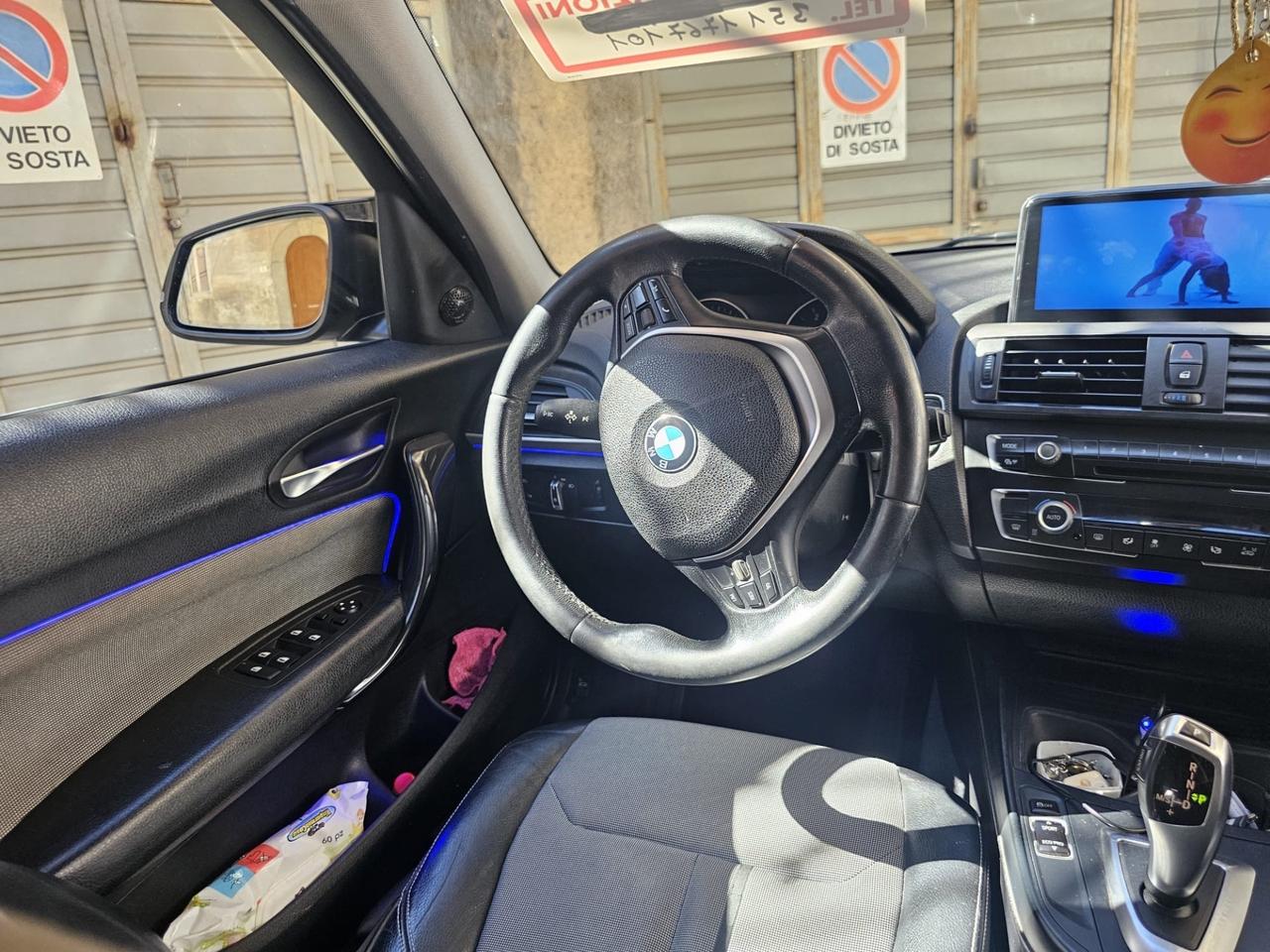 BMW 118d Cambio Automatico Xenon Navi clima PDC