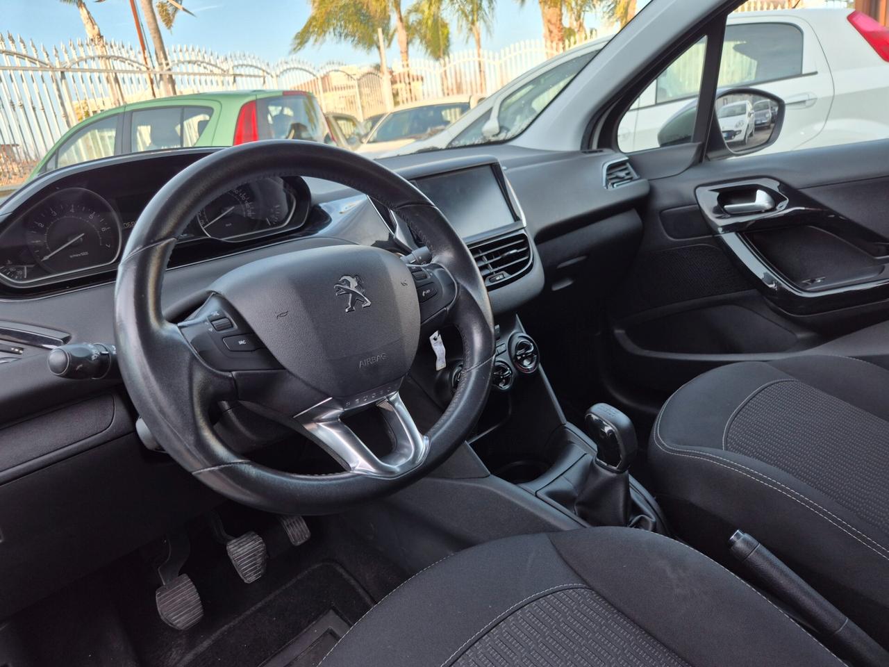 Peugeot 208 RESTAYLING 82 CV Allure NUOVA FULL 2017