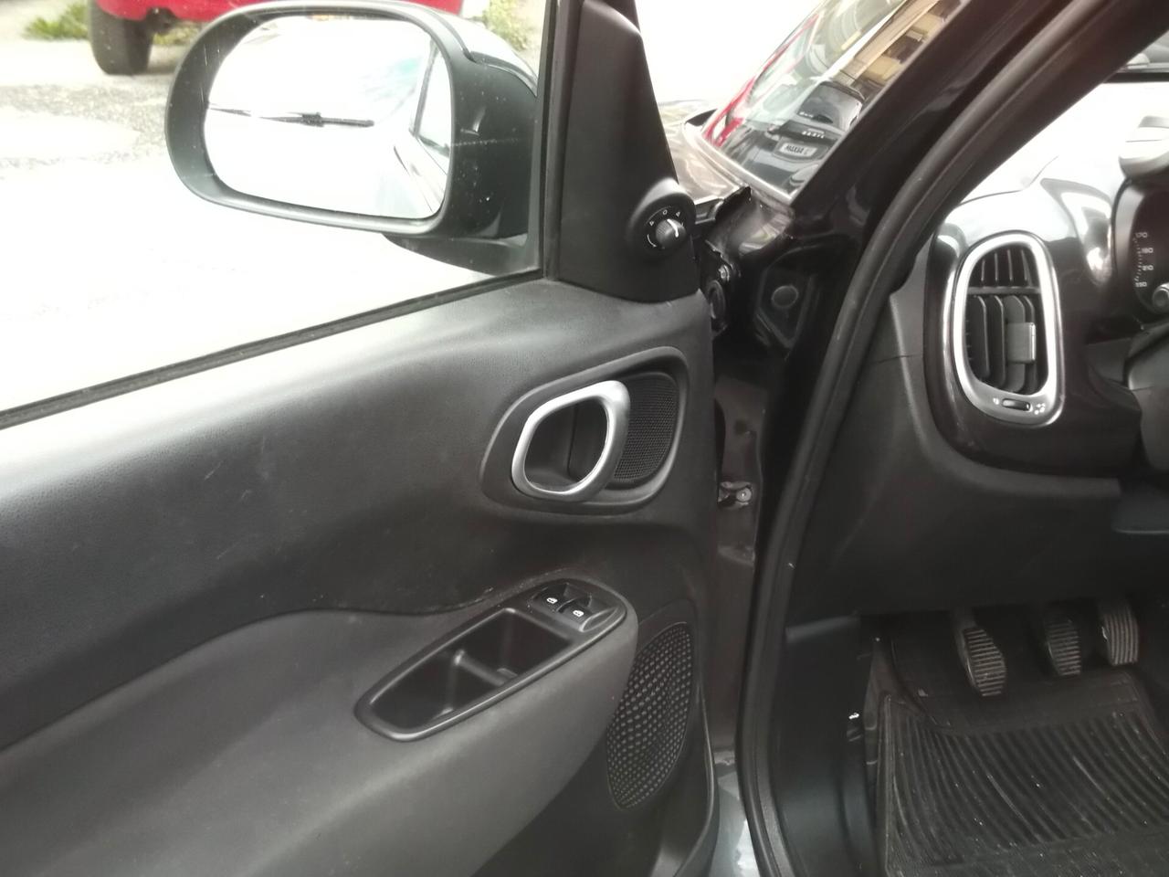 Fiat 500L 1.3 Multijet 95 CV Business - 03