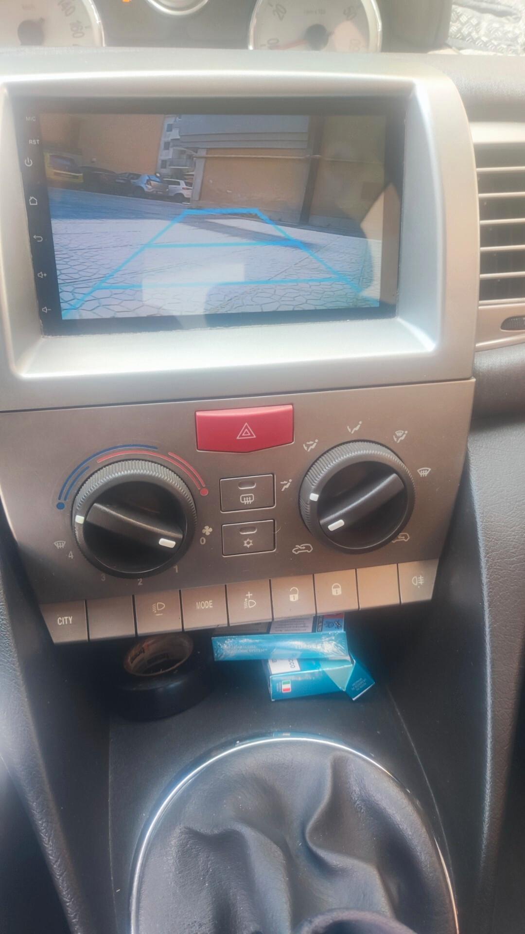 Lancia Ypsilon 1.3 MJT