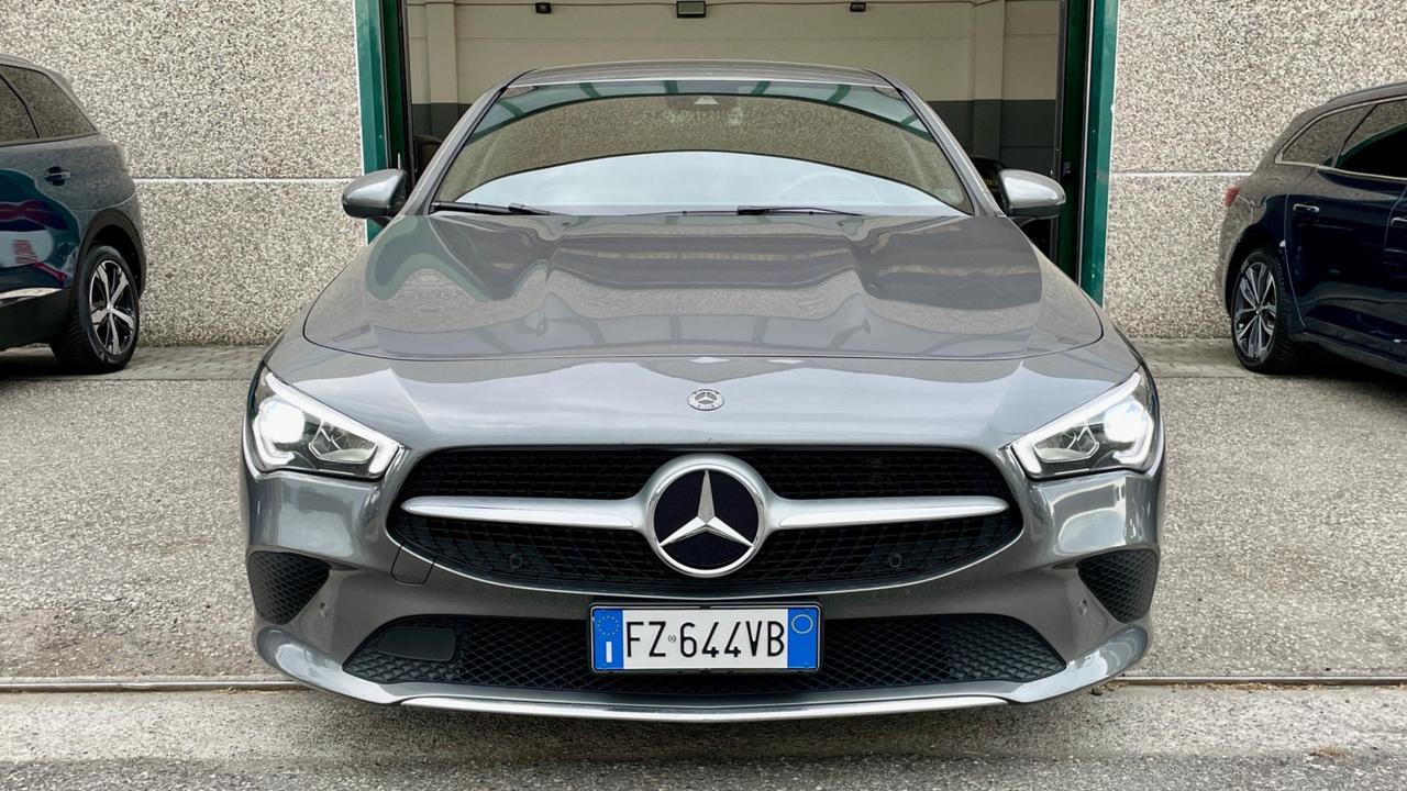 Mercedes CLA 200 d Automatic led Pacchetto luci