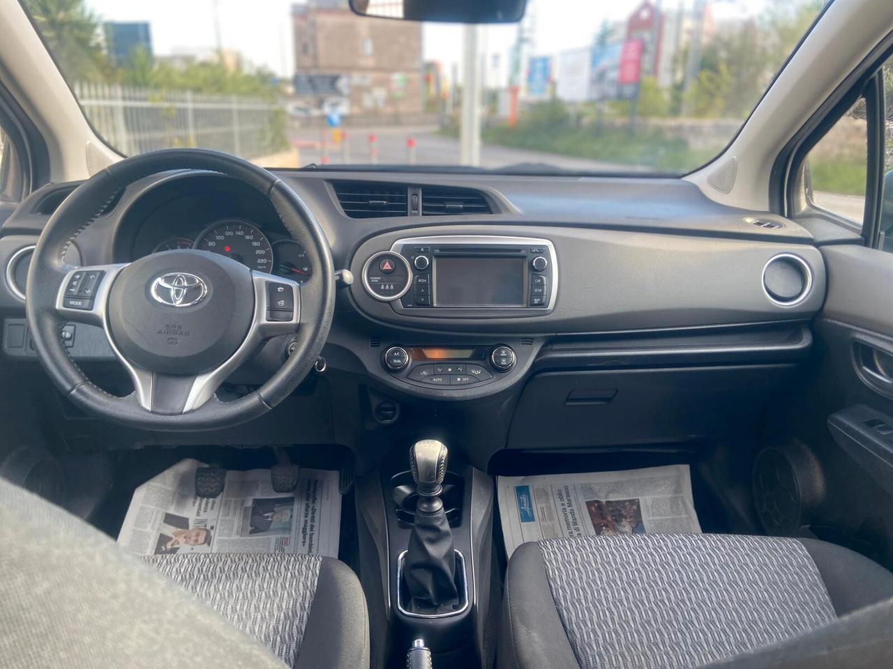Toyota Yaris 1.4 D-4D 5 porte Lounge