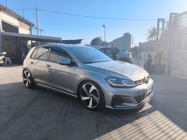 Volkswagen Golf GTI Performance 2.0 245 CV TSI DSG 5p. BMT