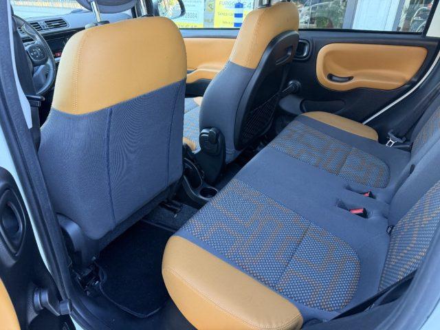 FIAT Panda 0.9 TwinAir Turbo S&S 4x4 LOUNGE bluetooth etc