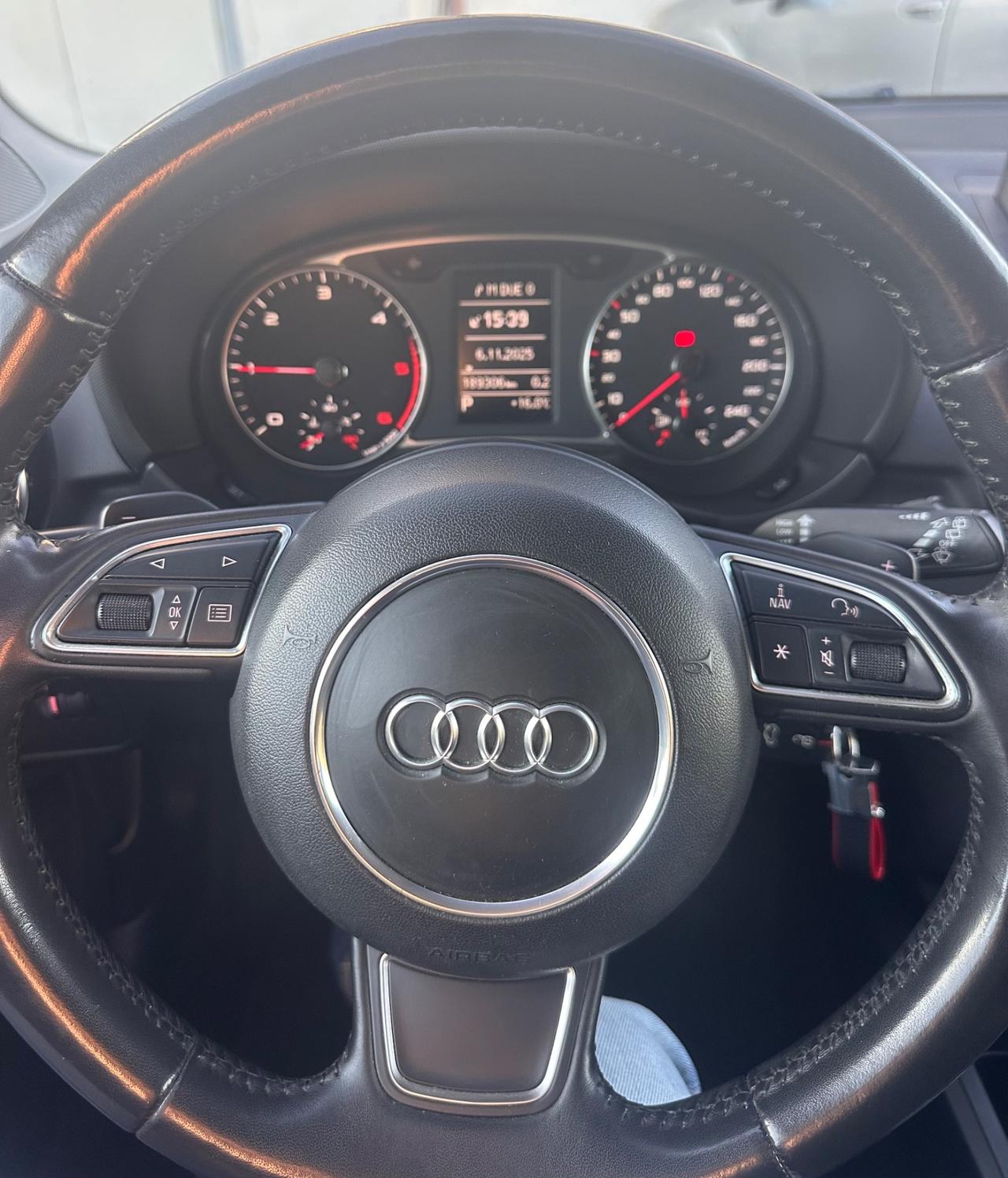 Audi A1 SPB 1.6 TDI 90CV STronic Ambition 2014