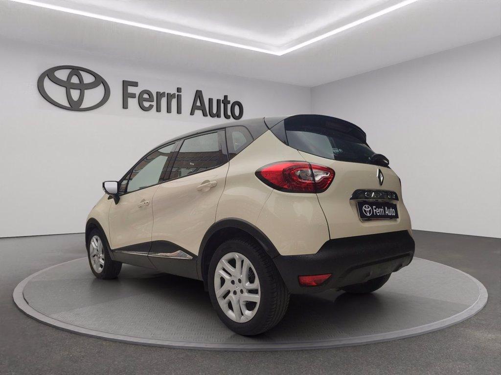 RENAULT Captur 1.2 tce intens (energy r-link) s&s 120cv edc e6 del 2016