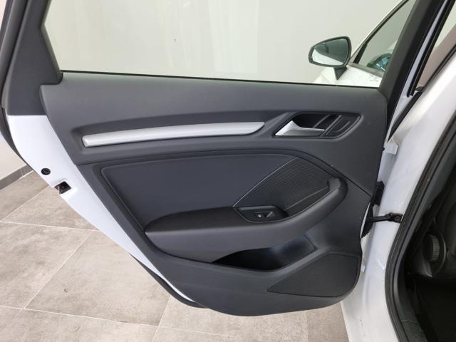 AUDI A3 SPB 35 TFSI COD Business