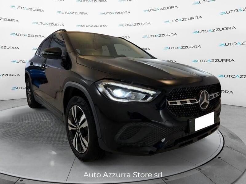 Mercedes-Benz GLA 180d Business auto *PACK NIGHT, LED, 18", PROMO AZZURRA*