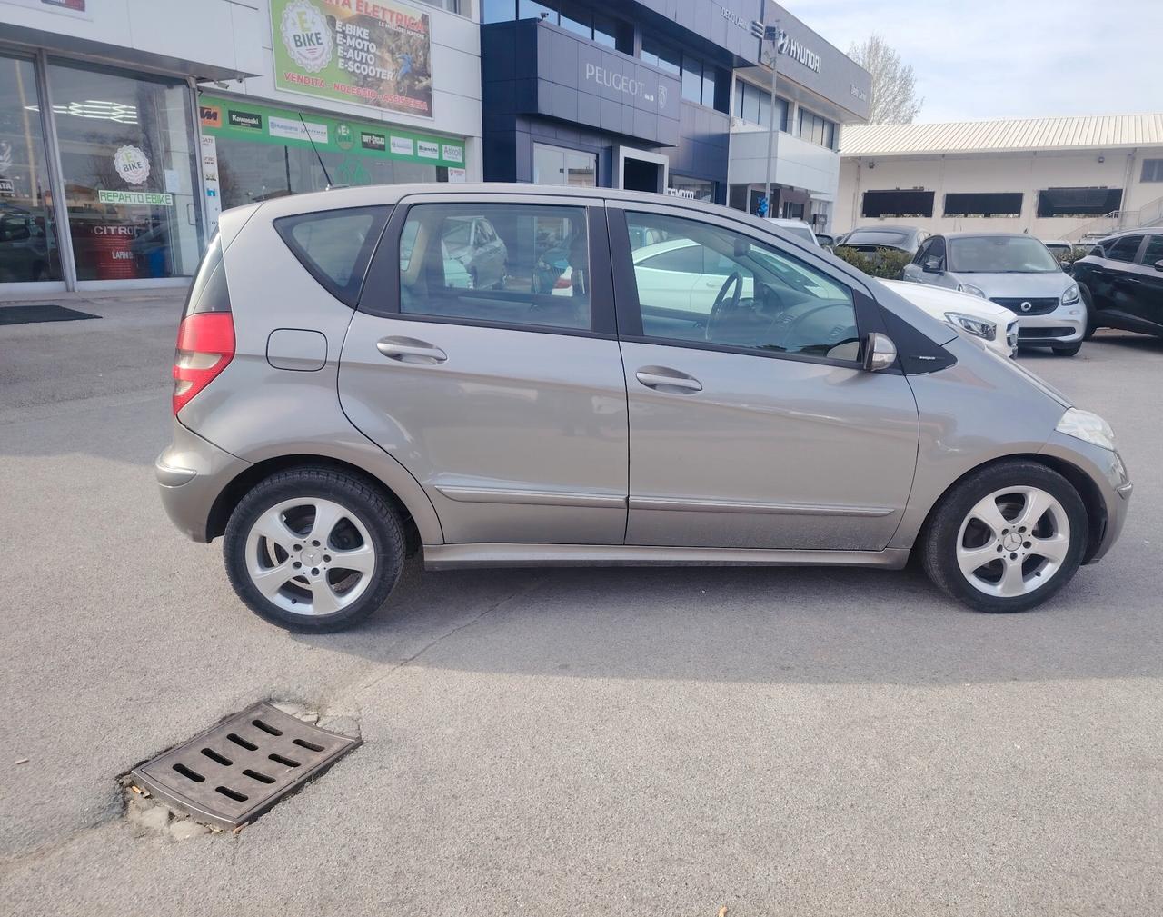 Mercedes-benz A 180 CDI Avantgarde- NEOPATENTATI