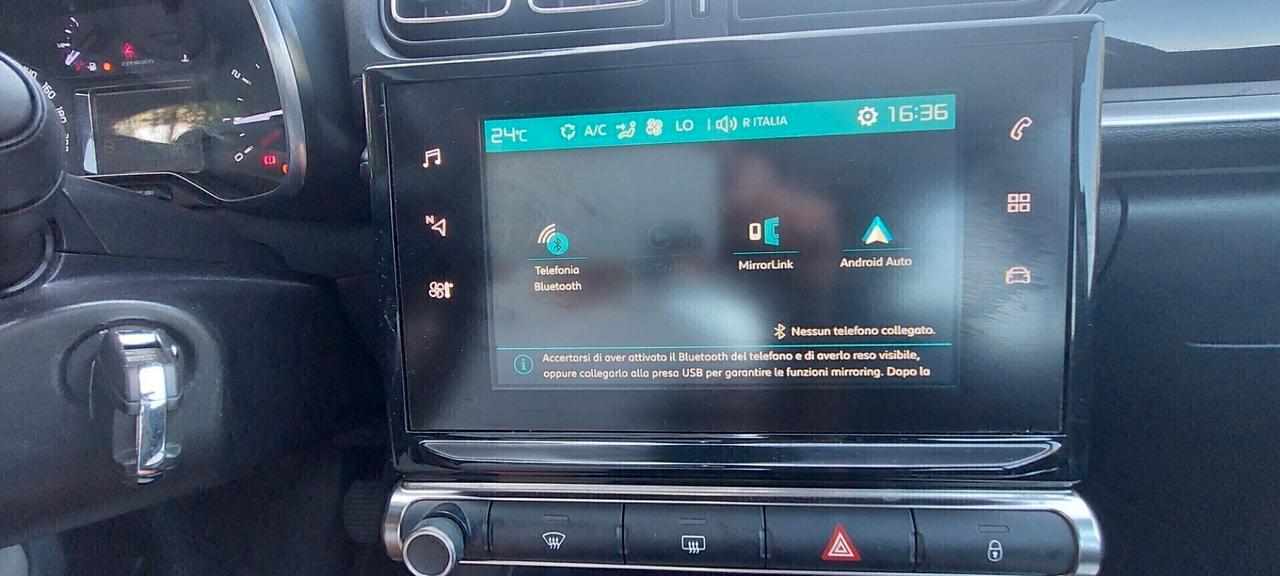 C3 MOD.SHINE 1,2 BENZINA/GPL DI SERIE CASA MADRE NAVIGATORE TELEFONO SENSORI STRAFULL OPTIONAL