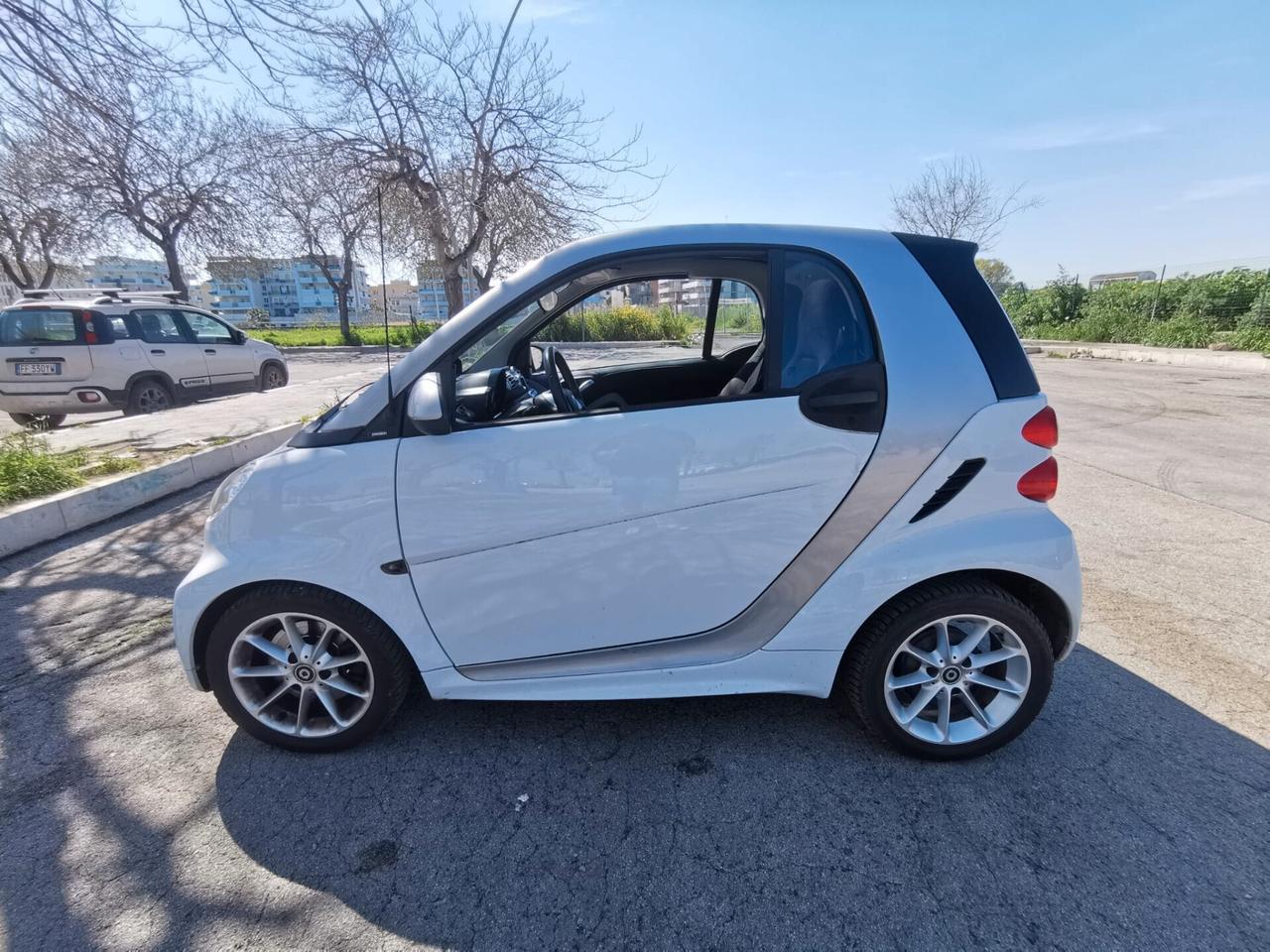 Smart ForTwo 1000 52 kW coupé passion 2013