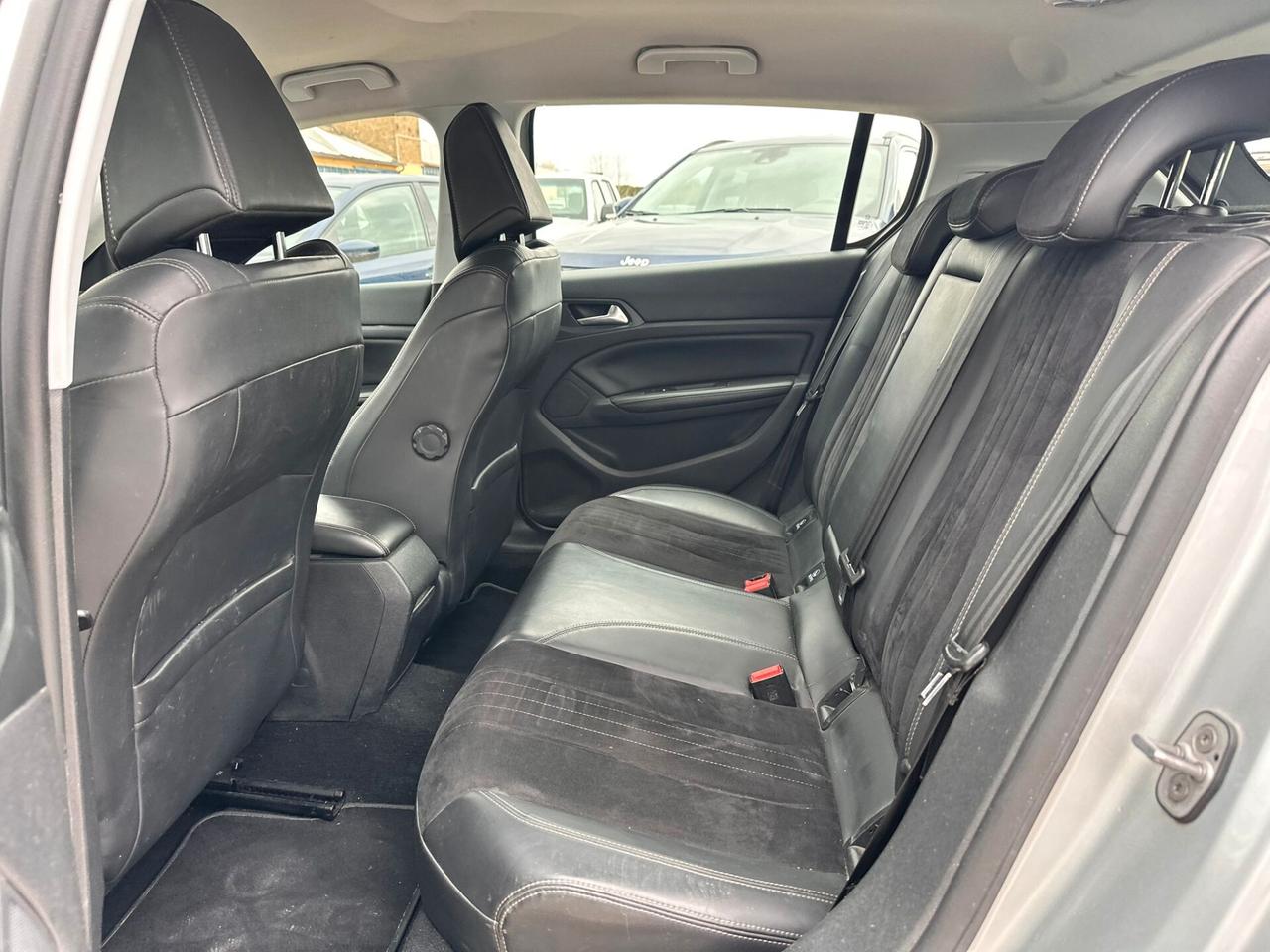 Peugeot 308 1.6 e-HDi 115 CV Stop&Start Active