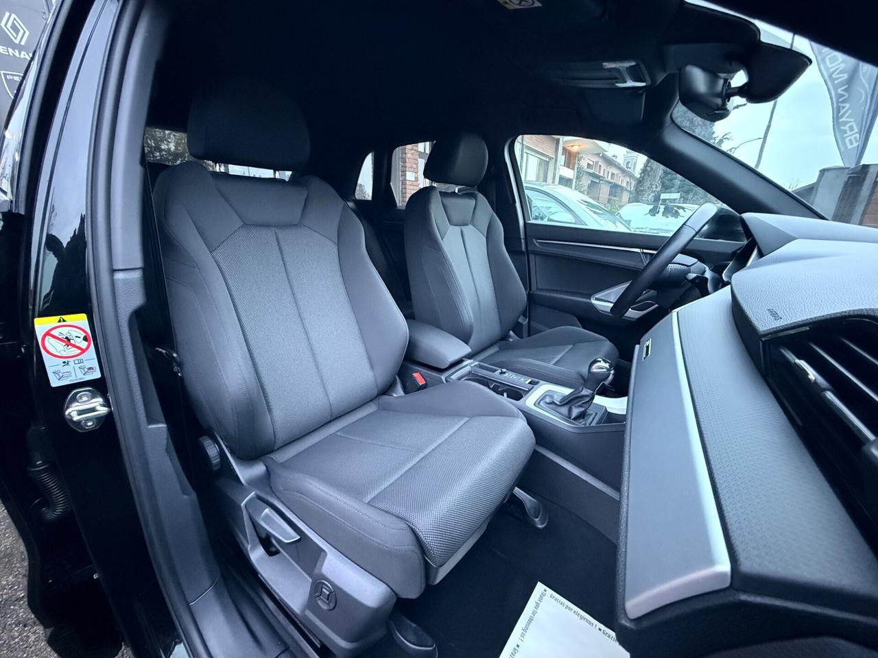 Audi Q3 SPB 45 TFSI e S tronic line edition