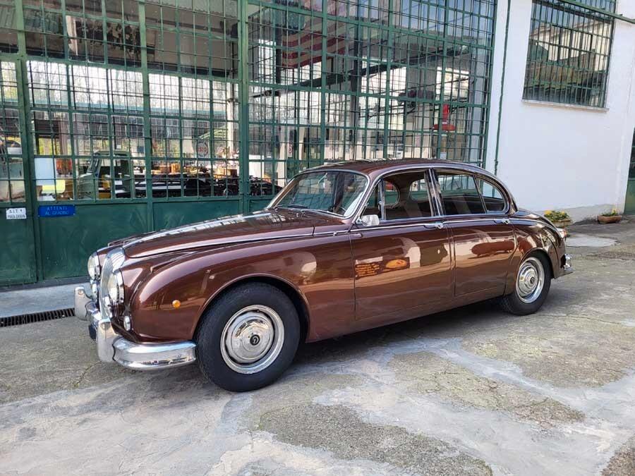 Daimler 2.5 V8 Saloon – 1964