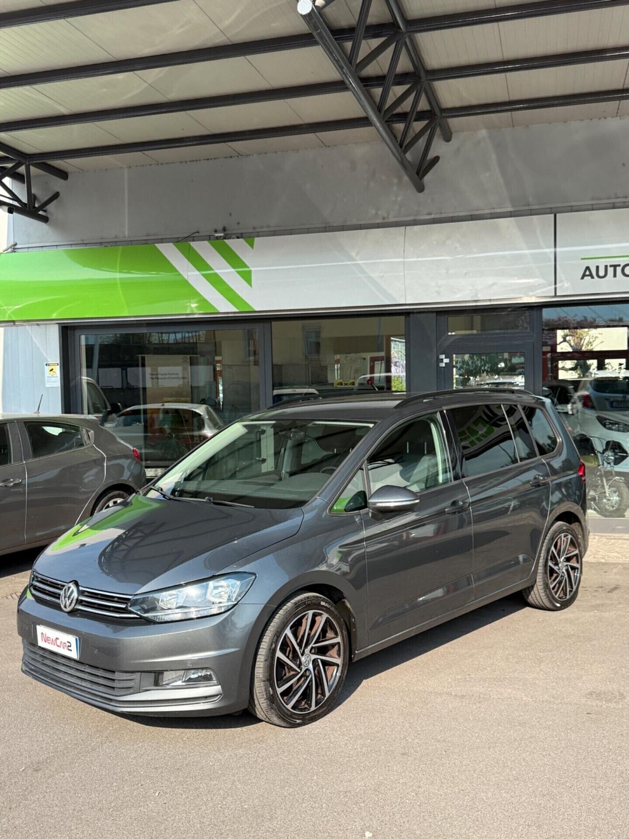 VOLKSWAGEN TOURAN 1.6 TDI 115 CV SCR Executive BlueMotion Technology