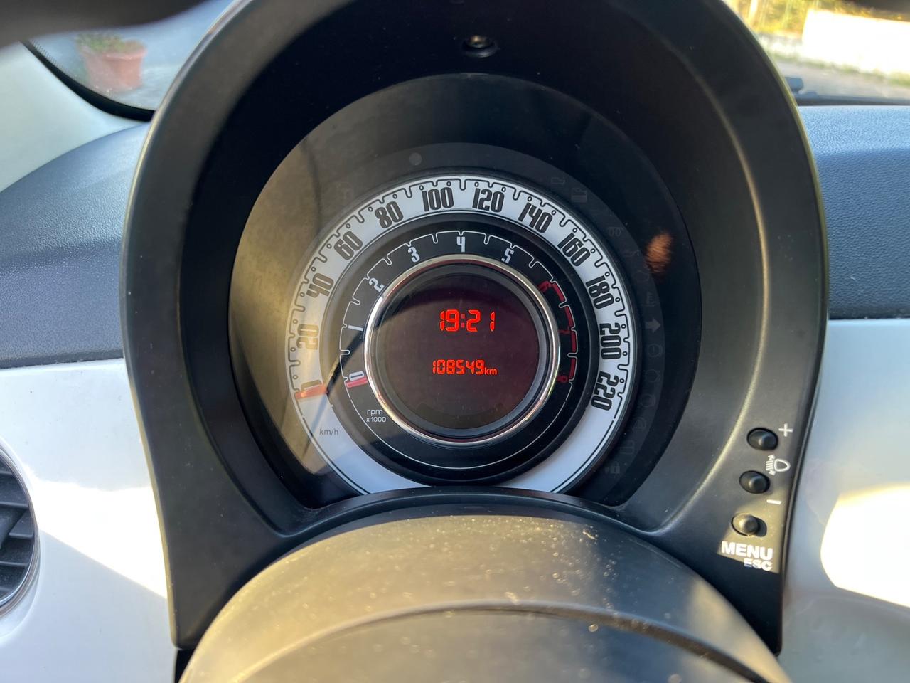 Fiat 500 1.2 benzina Lounge soli 100mila km