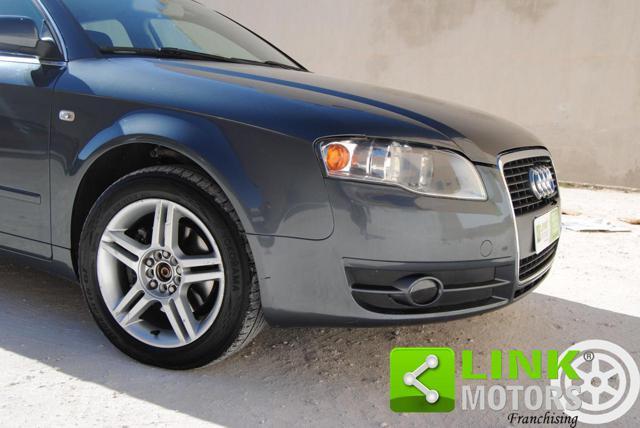 AUDI A4 Audi 8E LBREF1 FM6XA0R8E500GG