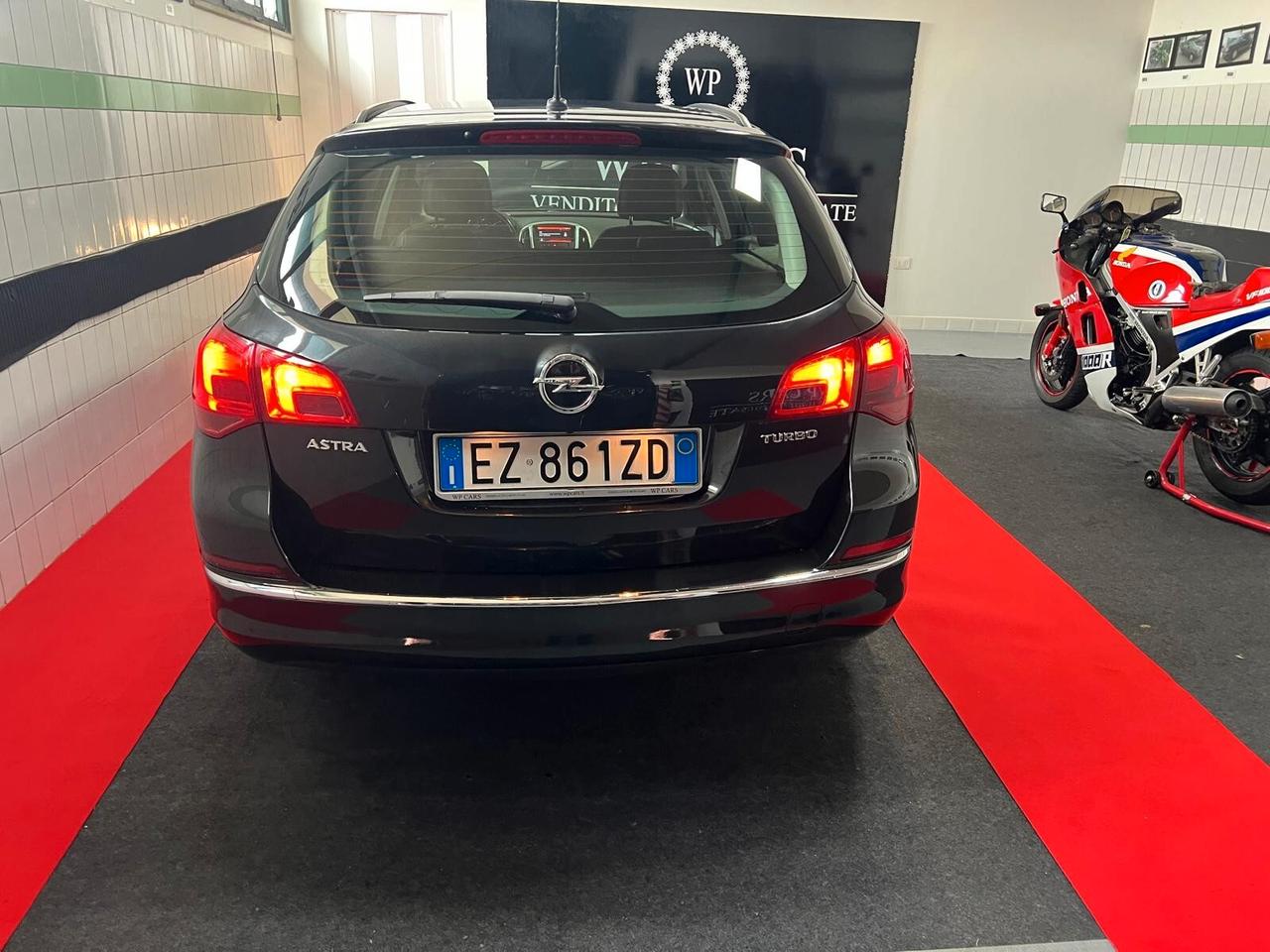 Opel Astra 1.4 Turbo 140CV Sports TourerStation Wagon GPL Tech Elective