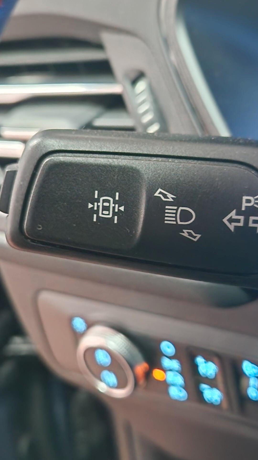 Ford Kuga 1.5 EcoBlue 120 CV aut. 2WD ST-Line led N1