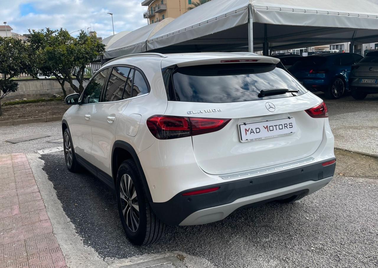 Mercedes-benz GLA 180D SPORT PLUS 2021