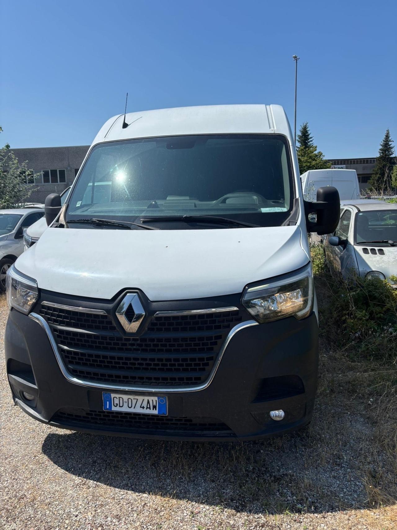 Renault master