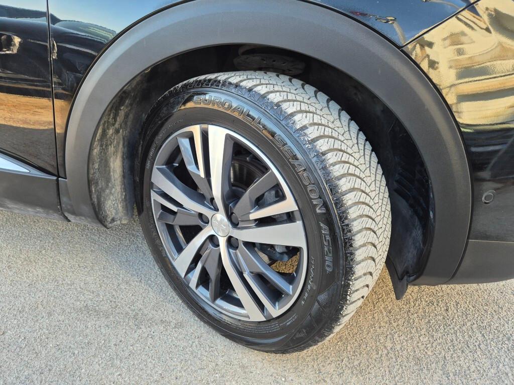 Peugeot NEW 3008 BlueHDi 130CV EAT8 ALLURE