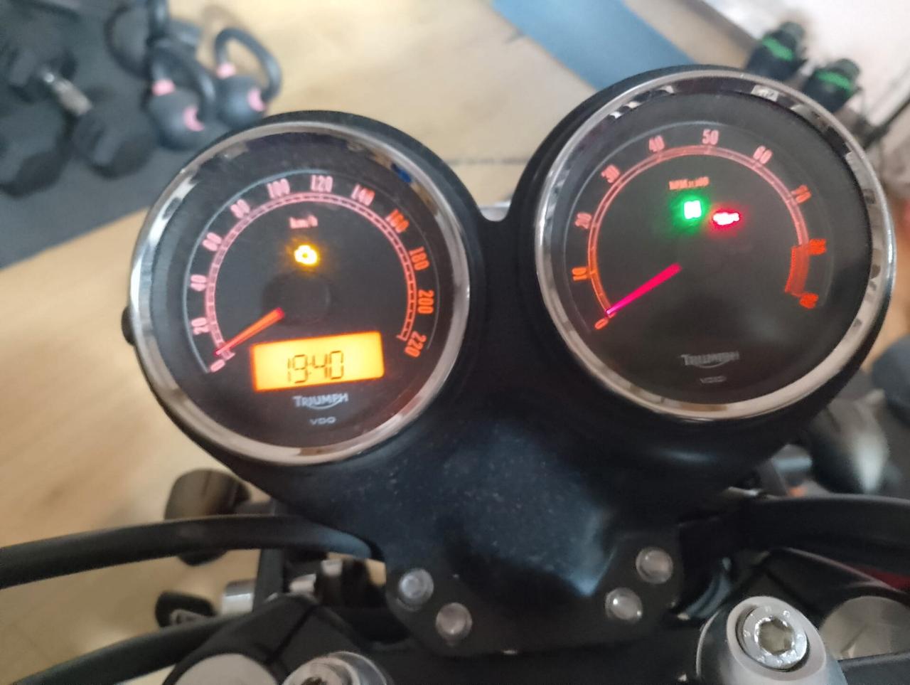 Triumph Bonneville SE