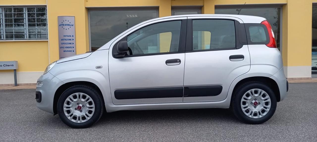 Fiat Panda Benzina cc. 1.242 5 Porte 5 Posti SOLO 73.600 Chilometri Utilizzabile anche per i Neopatentati.