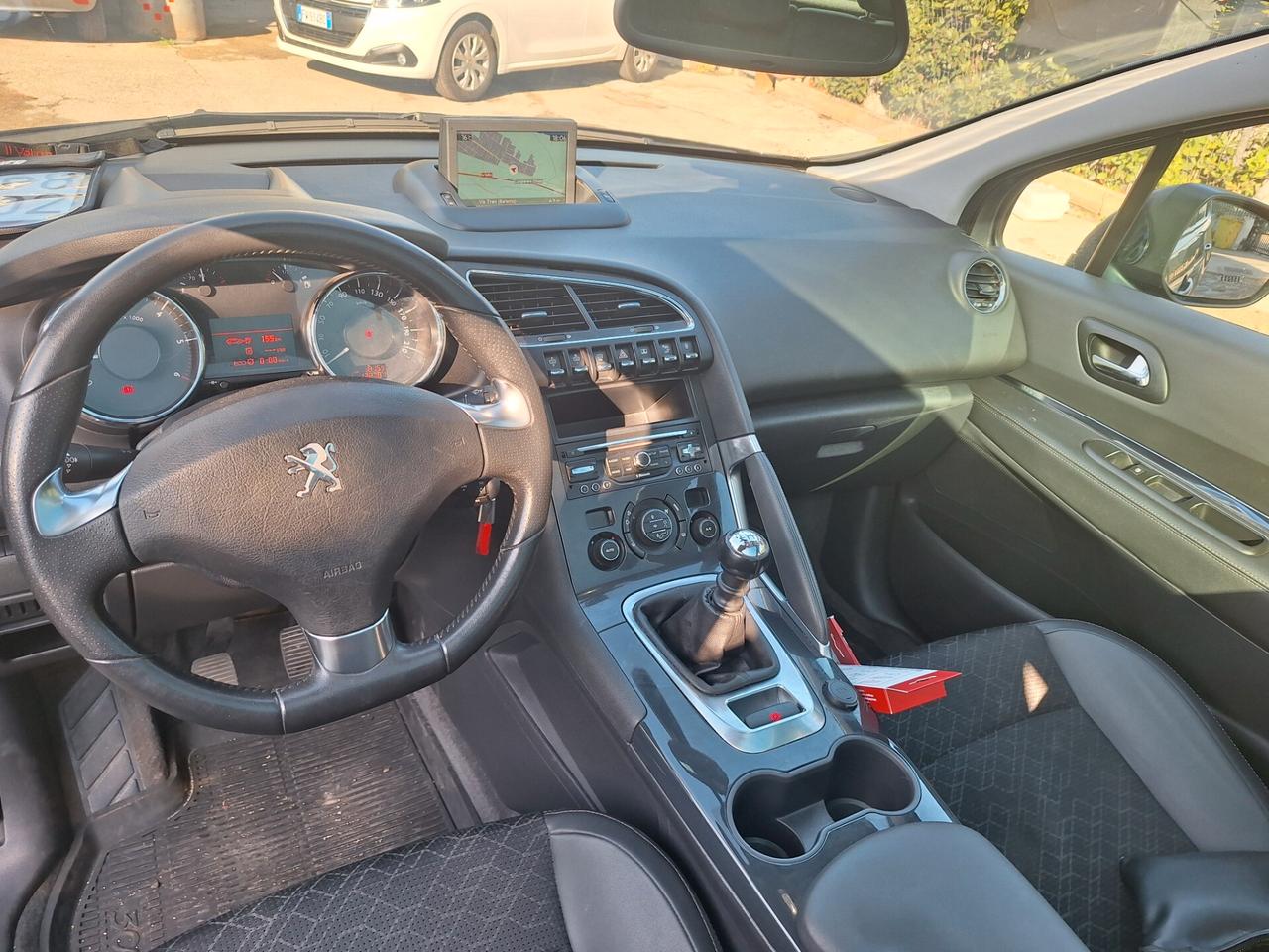 Peugeot 3008 BlueHDi 120 Allure TETTO NAVI