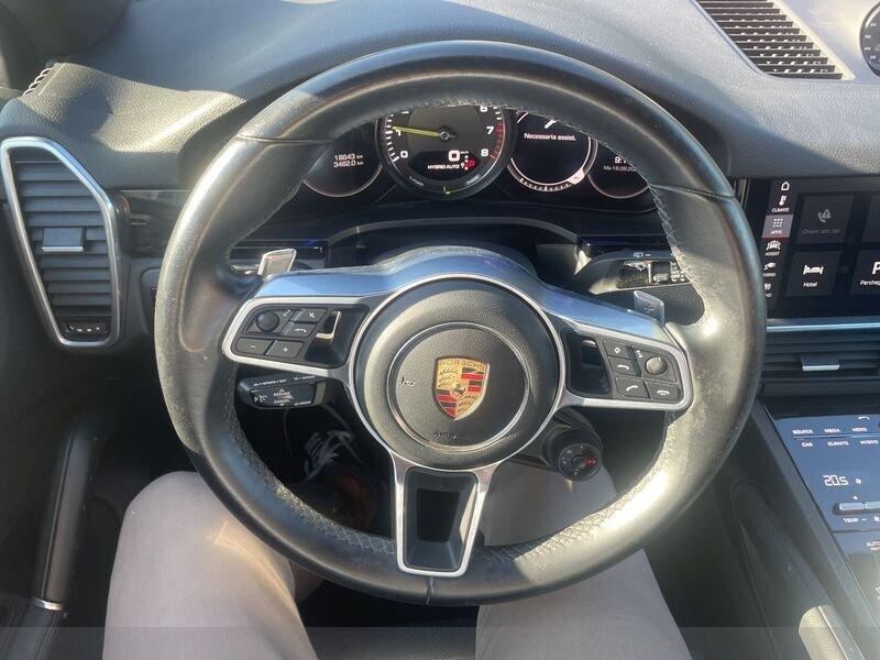 Porsche Cayenne III 2018 Benzina 3.0 e-hybrid tiptronic