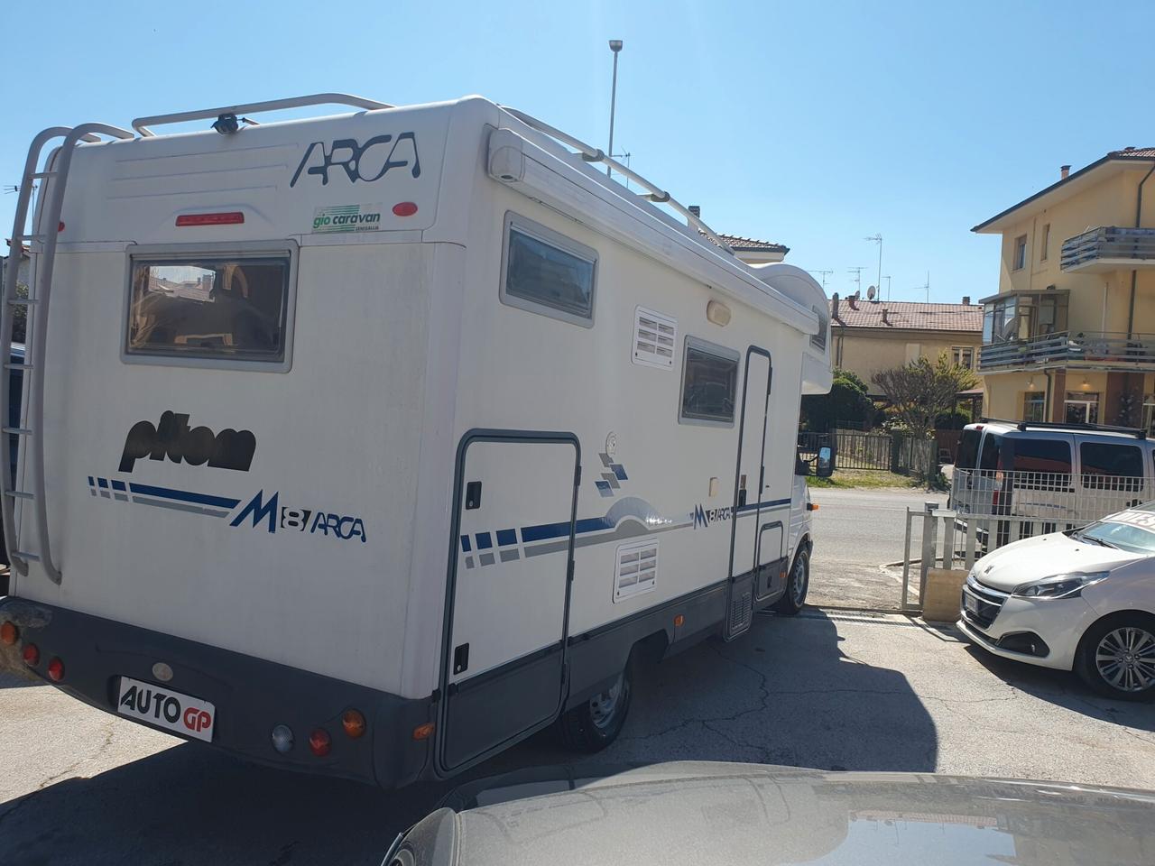 Arca m8 Mercedes sprinter 316 2.7crd 156cv 2002