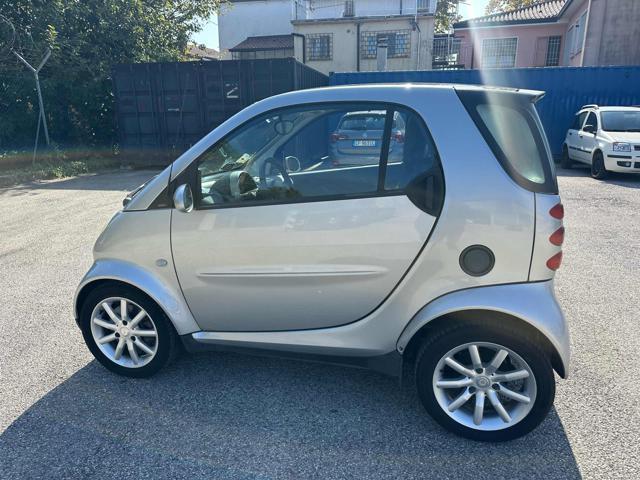 SMART ForTwo 800 coupé passion cdi senza nessun lavoro da fare