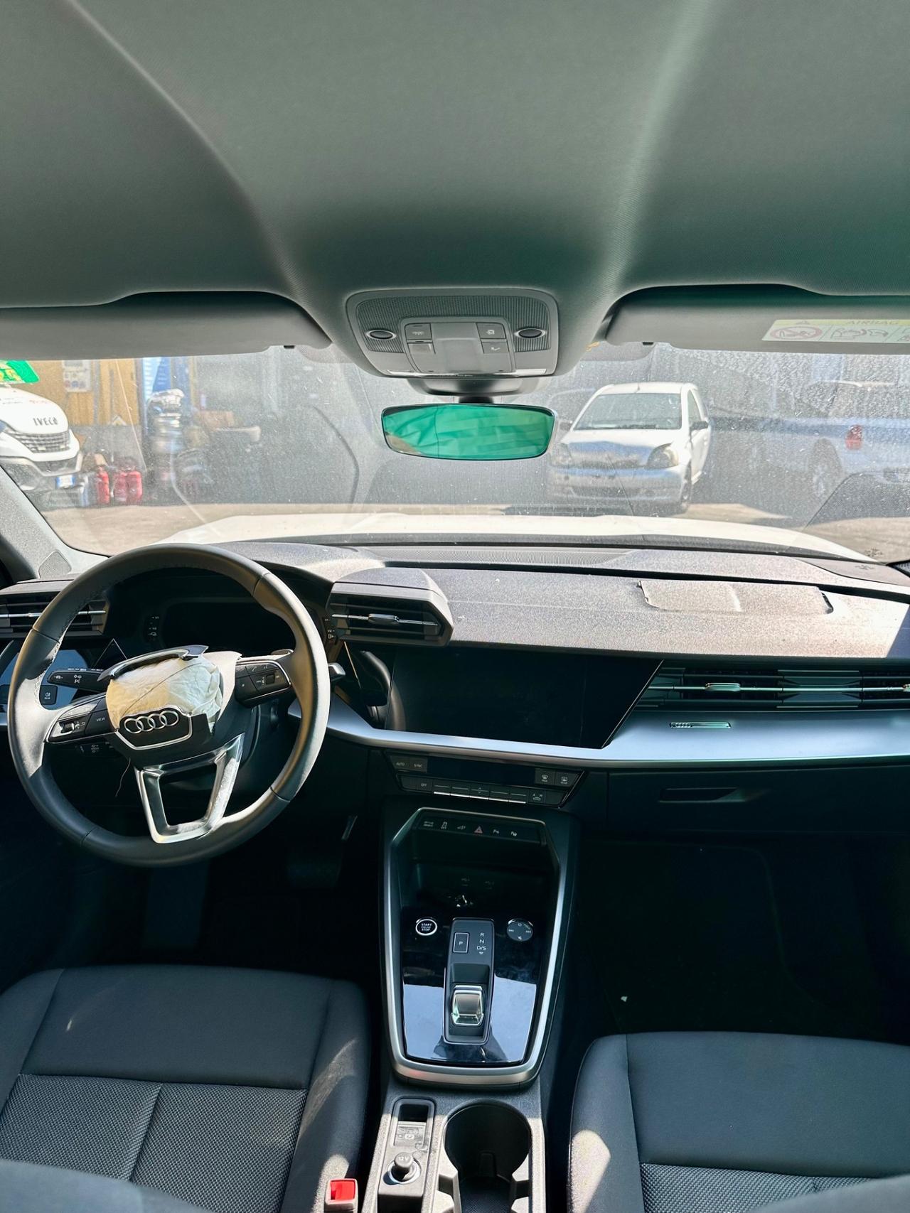 Audi A3 SPB 40 TFSI e S tronic SINISTRATA
