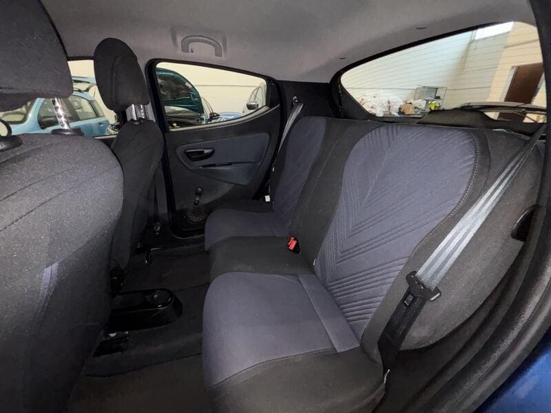 Lancia Ypsilon Ypsilon 1.0 FireFly 5 porte S&S Hybrid Oro