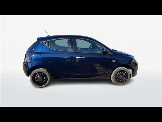 LANCIA Ypsilon 1.0 FireFly Hybrid 70cv Silver S&S