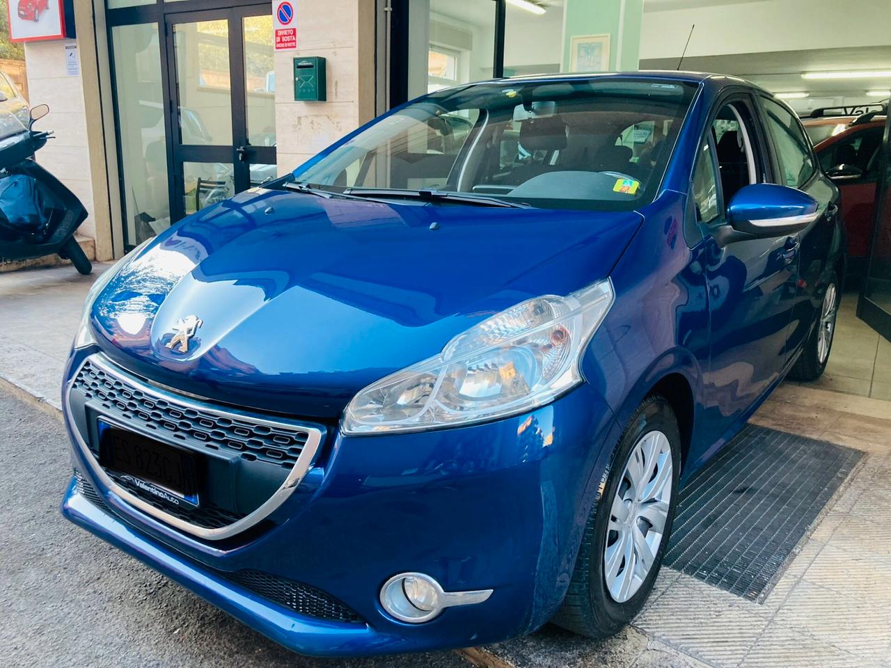 Peugeot 208 1.4 HDi - IDEALE X NEOPATENTATI - 2013