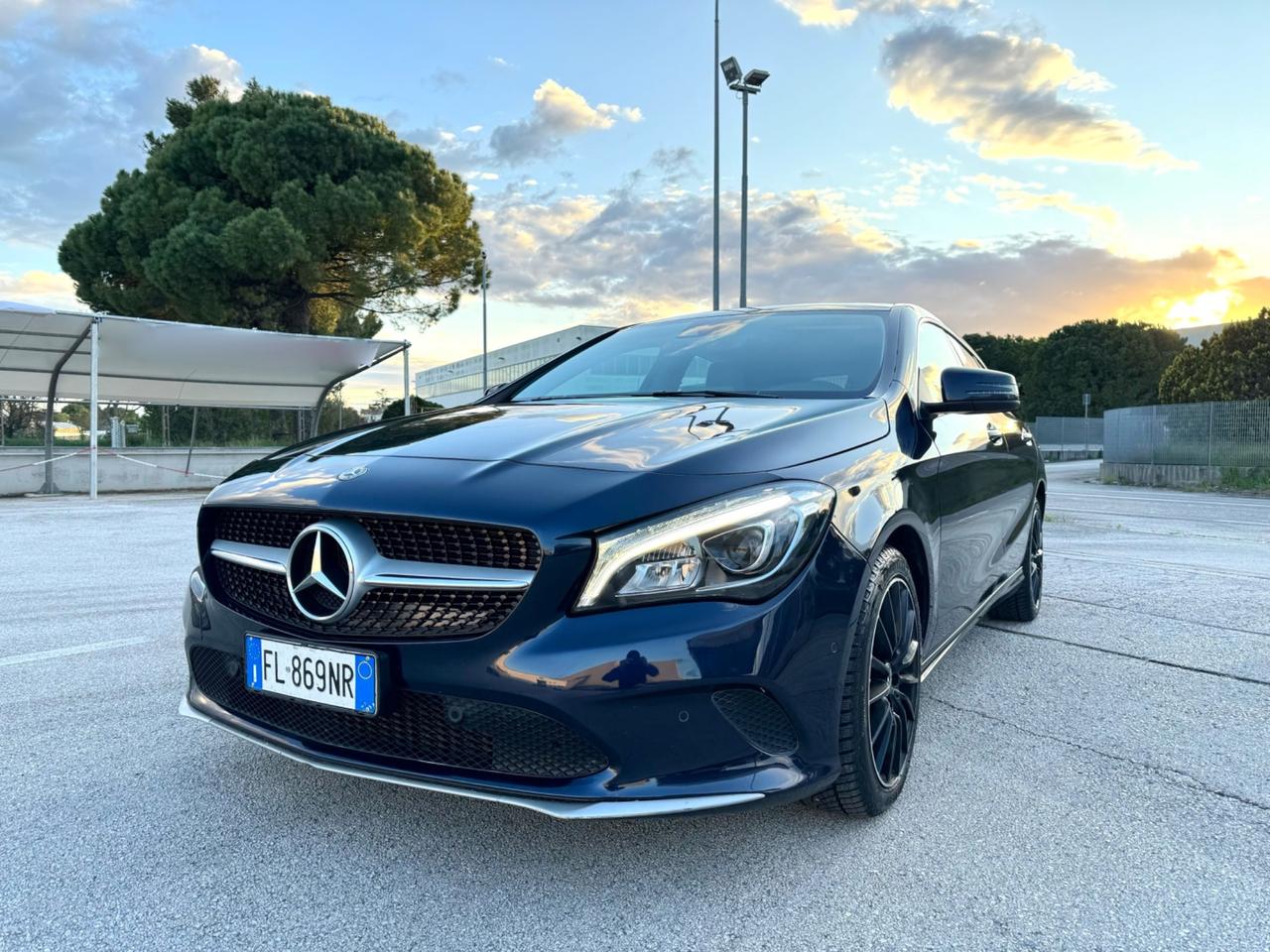 MERCEDES CLA 200d S.B. Sport - Tetto Led Navi