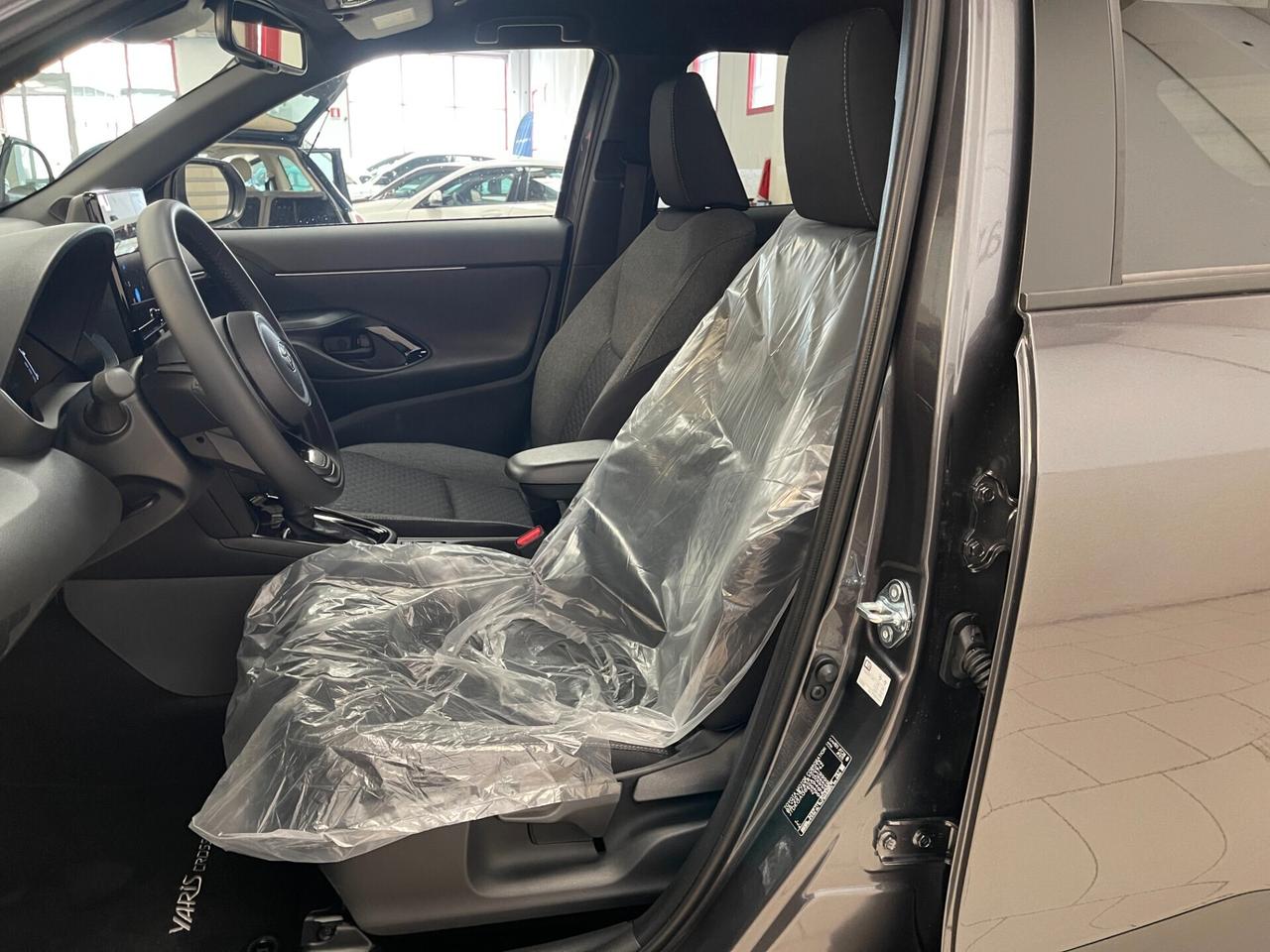 Toyota Yaris Cross Trend 1.5h fwd 130cv e-cvt-Ok Neopatentati-LEGGI SOTTO