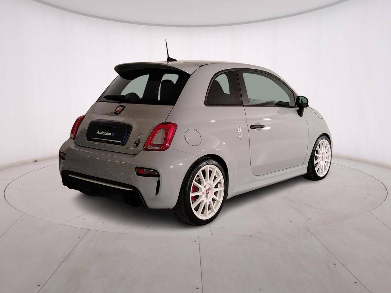 Abarth 500 595 1.4 t-jet esseesse 180cv