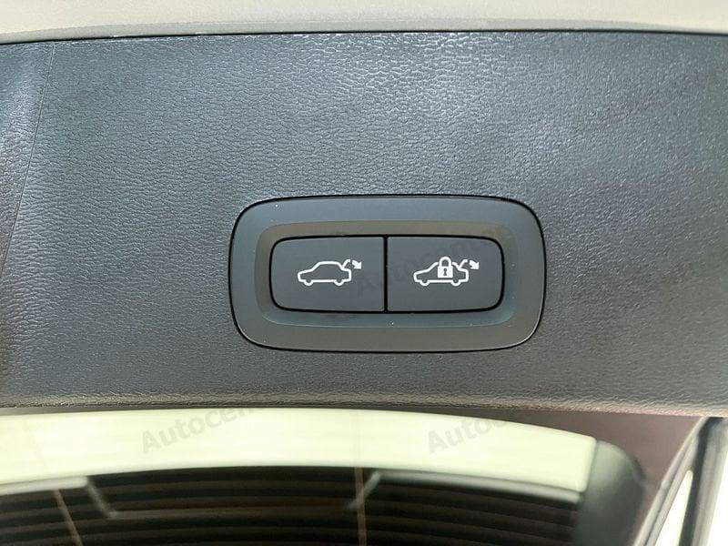 Volvo XC40 XC40 T4 PLUG IN RECHARGE CORE